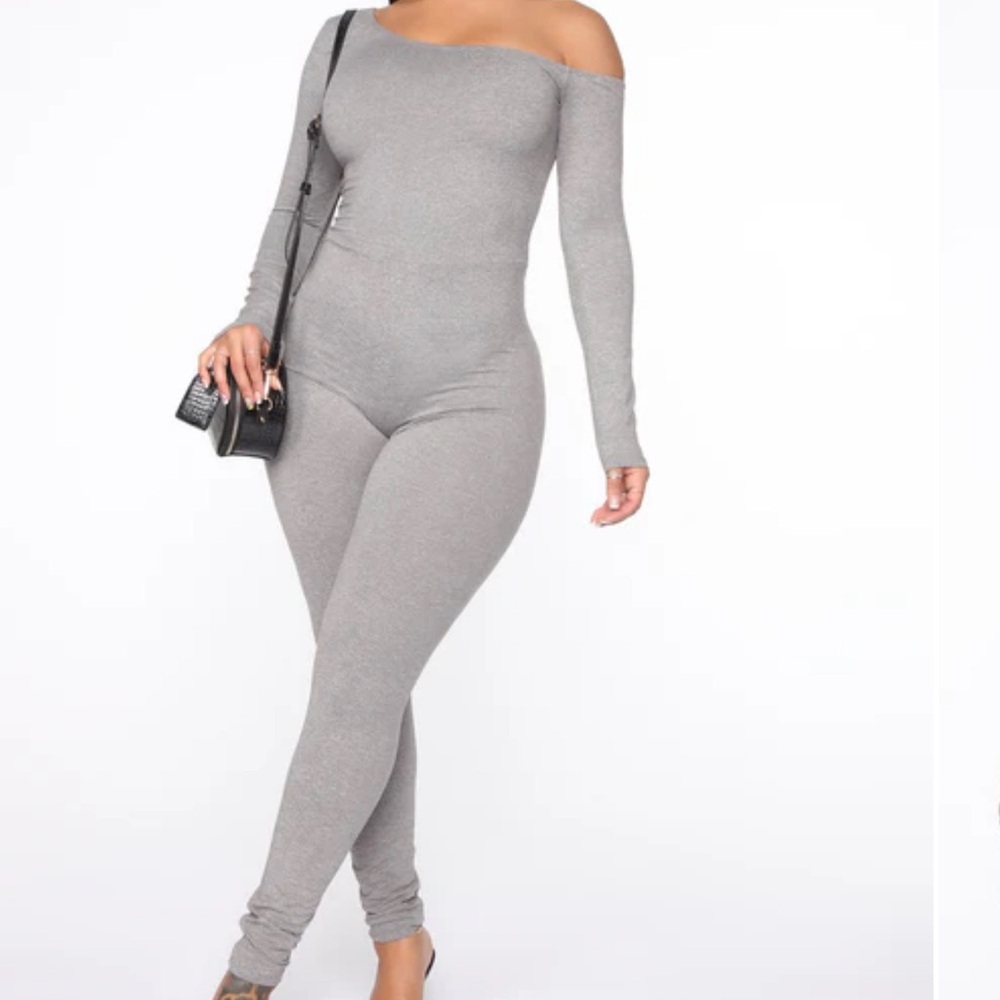 Fashion Nova Gray One-Shoulder Jumpsuit | Size M | Bodycon Stretch